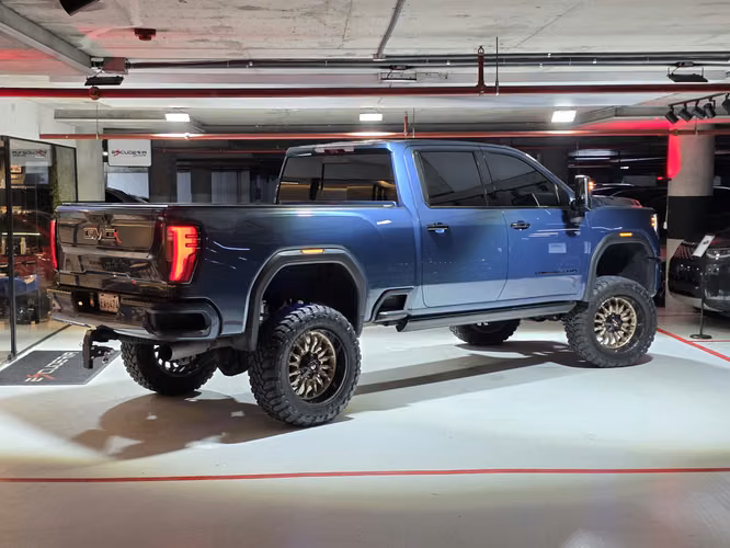 GMC Sierra 3500 Denali Ultimate 2025