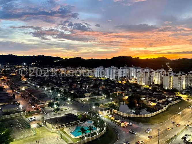 Se Alquila Apartamento en Condado del Rey YDU
