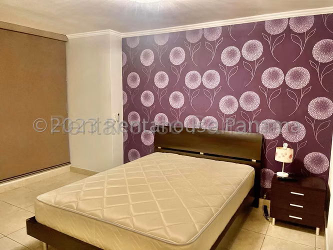 Se Alquila Apartamento en Condado del Rey YDU