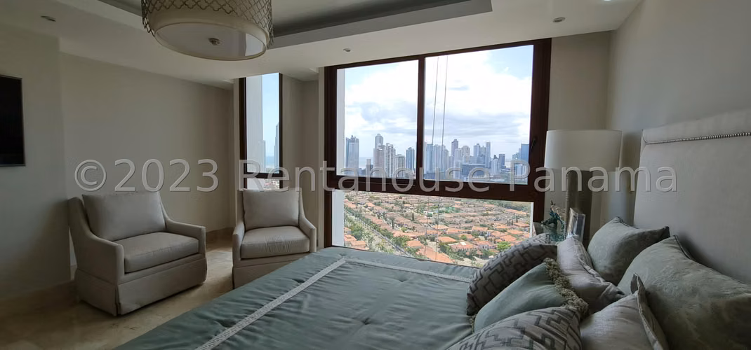 Se Vende Apartamento en Santa Maria YDU