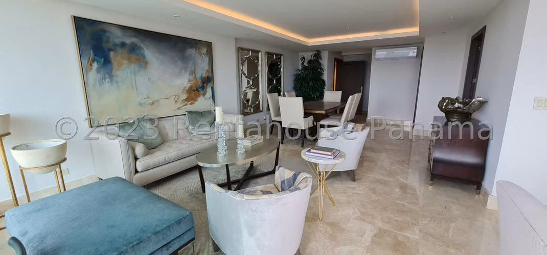 Se Vende Apartamento en Santa Maria YDU