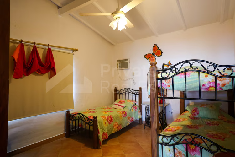 Venta de casa de playa en Chumico Redondo