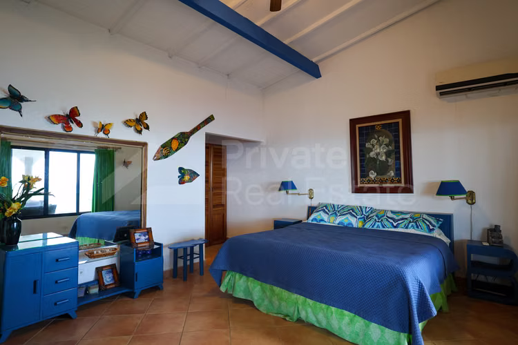 Venta de casa de playa en Chumico Redondo