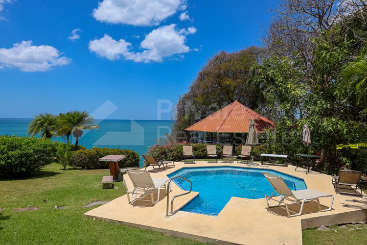 Venta de casa de playa en Chumico Redondo