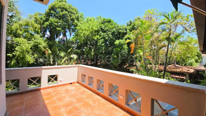 Casa en Venta en Altos del Golf 25EPP8707