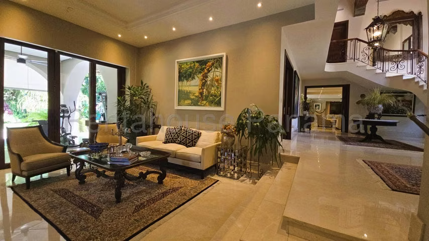 Casa en Venta en Altos del Golf 25EPP8707