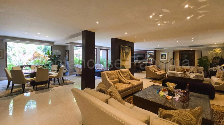Casa en Venta en Altos del Golf 25EPP8707