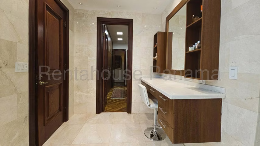 Casa en Venta en Altos del Golf 25EPP8707