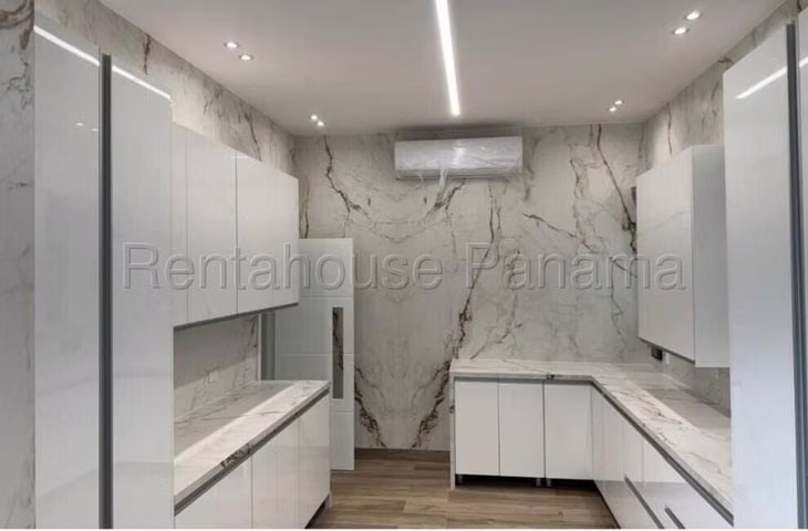 Casa en Venta en Altos del Golf 26EPP9054 - Imagen 13