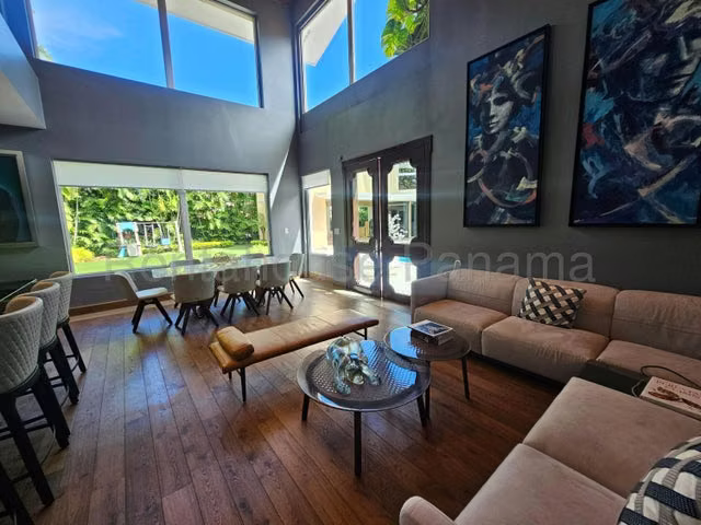 Casa en Venta en Altos del Golf 26EPP5085