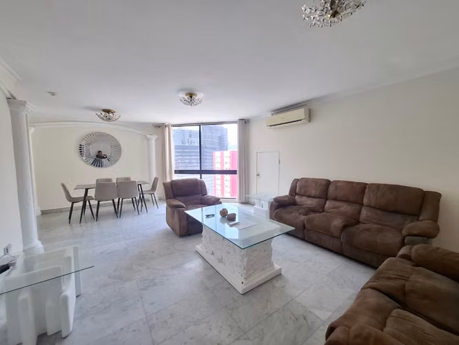 Apartment for Rent in Bella Vista, Vista Tower Building, 110m2
