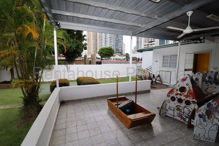 VENTA DE CASA SAN FRANCISCO GM