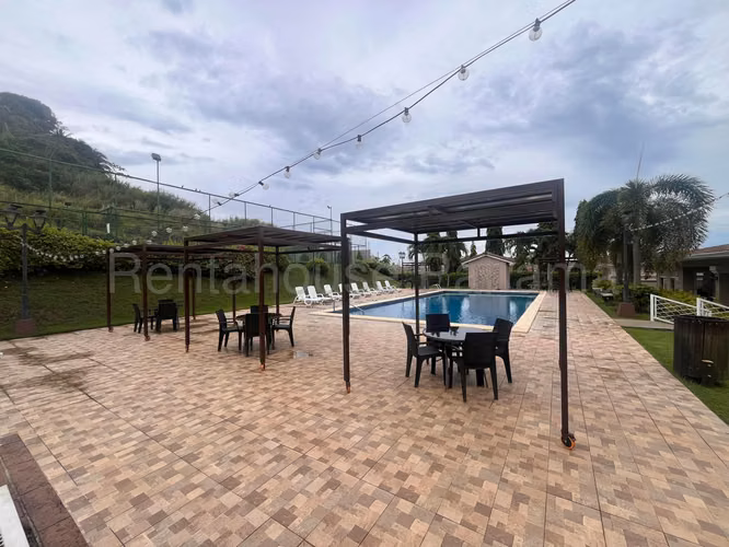 VENTA DE CASA BRISAS DEL GOLF GM