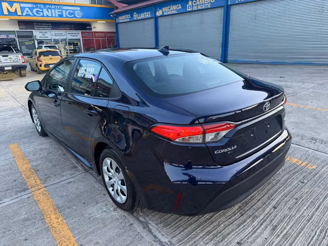 TOYOTA COROLLA LE 2025