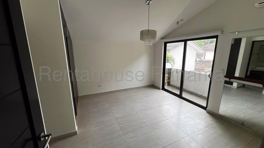 Venta de casa en Panama Pacifico 26LBR7080
