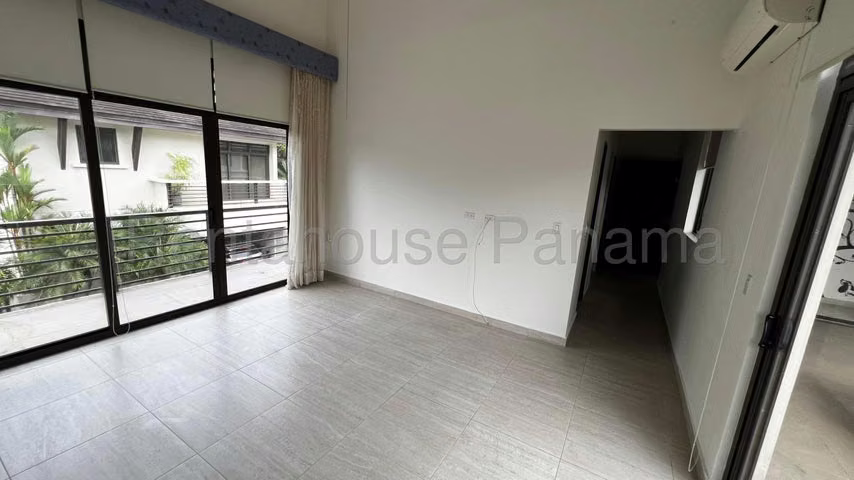 Venta de casa en Panama Pacifico 26LBR7080