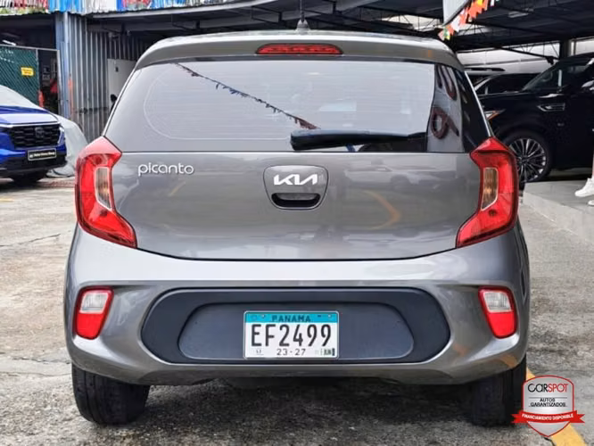 Kia Picanto 2024 Automática EF2499