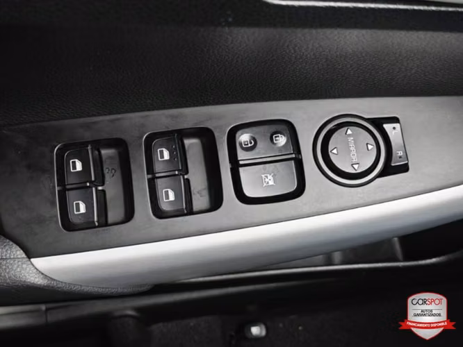 Kia Picanto 2024 Automática EF2499