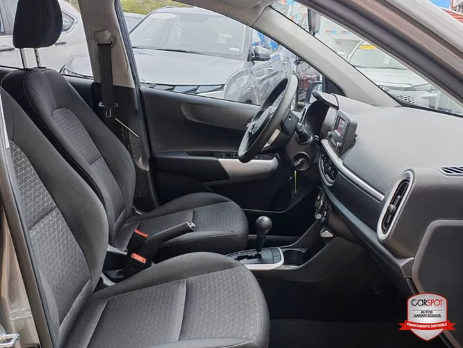 Kia Picanto 2024 Automática EF2499