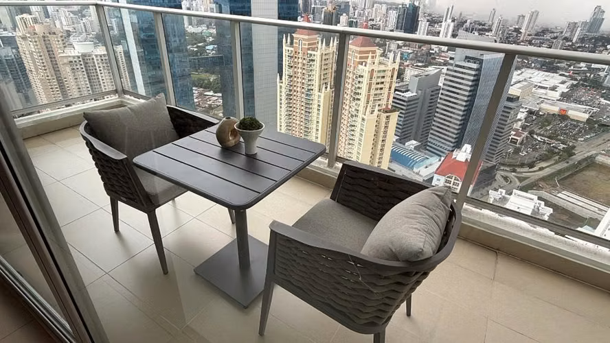 Se vende mesa de comedor con sillas y juego de mesa con sillas de exterior - Imagen 2