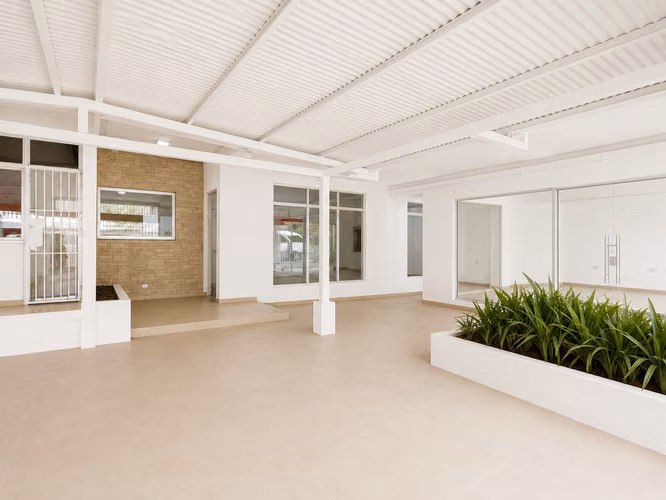 Se Alquila Local Comercial San Francisco - Imagen 3