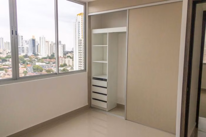 Via España y F. de Córdoba  VENTA  OPORTUNIDAD APARTAMENTOS