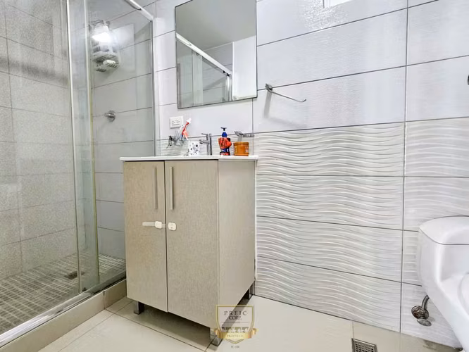 Via España y F. de Córdoba  VENTA  OPORTUNIDAD APARTAMENTOS