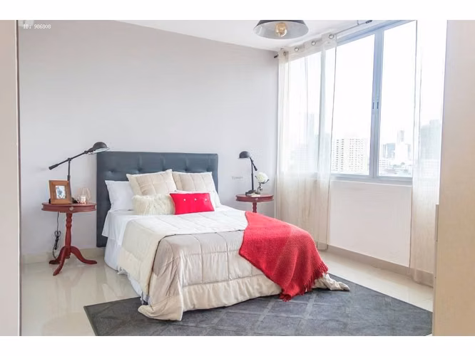 Via España y F. de Córdoba  VENTA  OPORTUNIDAD APARTAMENTOS