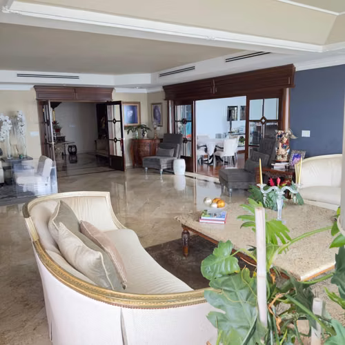 Venta de Apartamento – Miramar - Ave. Balboa - Imagen 9