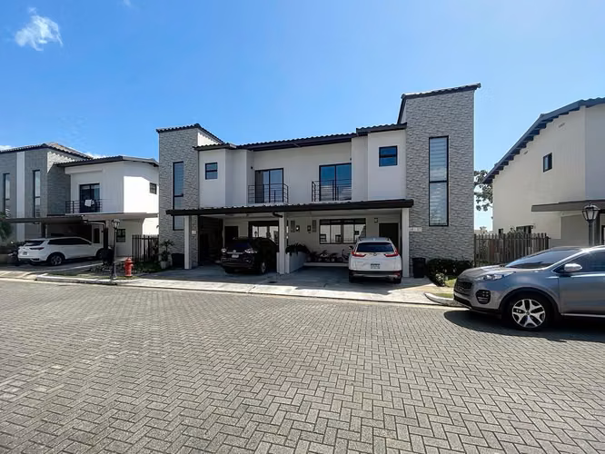 Venta de Casa en Costa Sur PH Costa Linda