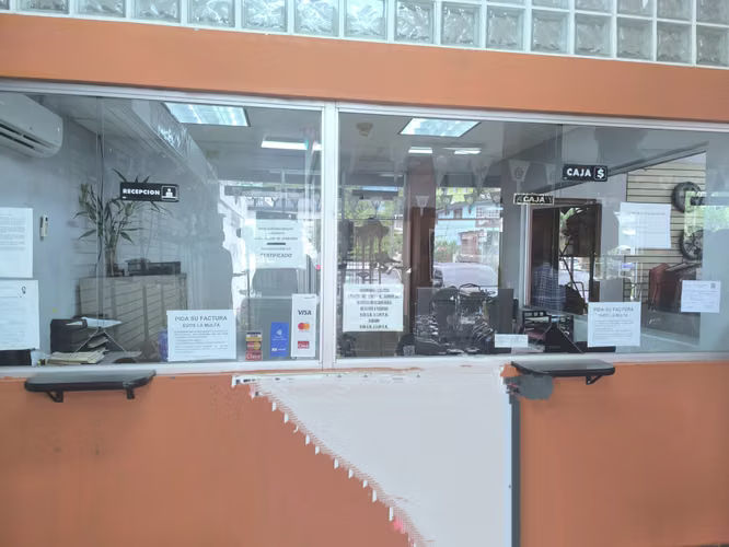 Se Vende NEGOCIABLE Galera en el Área de Monte Oscuro