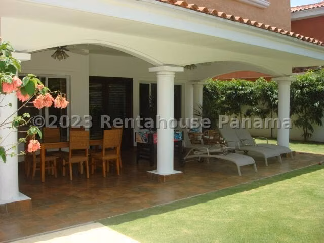 Venta de Casa en Costa del Este Palmeras del Este CCO