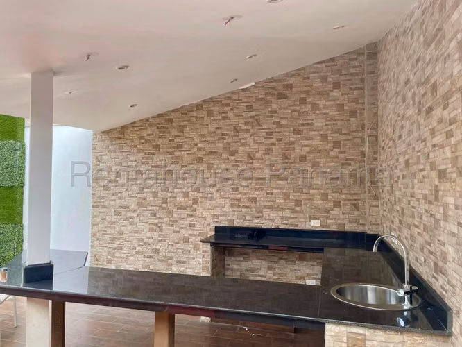 Venta de Casa en Costa del Este PALMERAS DEL ESTE CCO