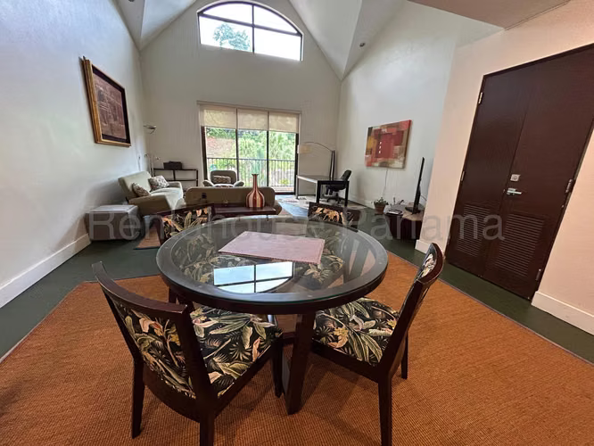 Alquiler de Apartamento en Clayton Ph Embassy Club KC