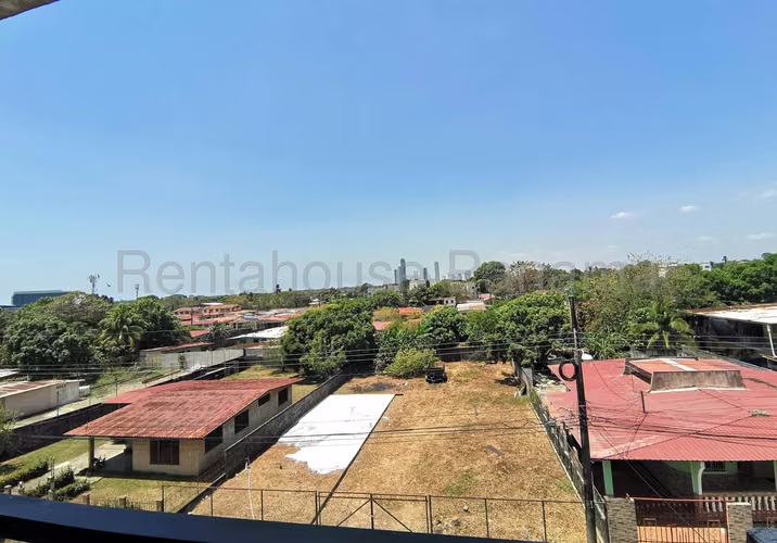 MB26-6617 Venta de Apartamento en Las Acacias Ph Villa Andalucia Solo Cliente Directo