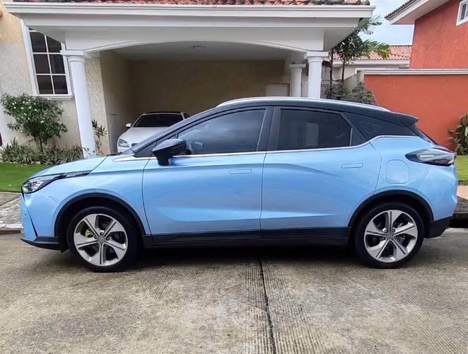 Geely Geometry C 2024