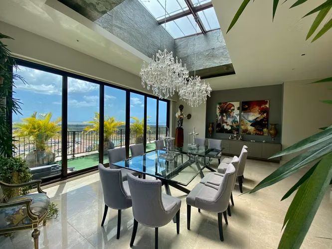 Penthouse de Lujo en Venta – Santa María Golf & Country Club