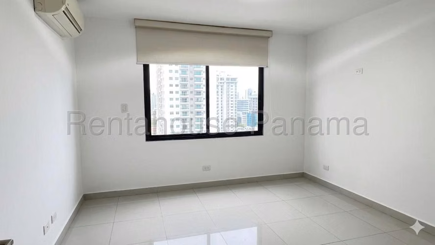 Venta de apartamento en Ph Brisas de Obarrio 26MVCH8237