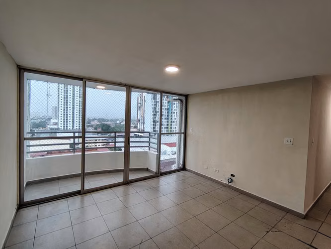 For Rent! Centrally Located and Pet-Friendly Apartment on Vía España