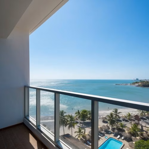 Venta de Apartamento con Vista al Mar en Playa Gorgona – Royal Palm