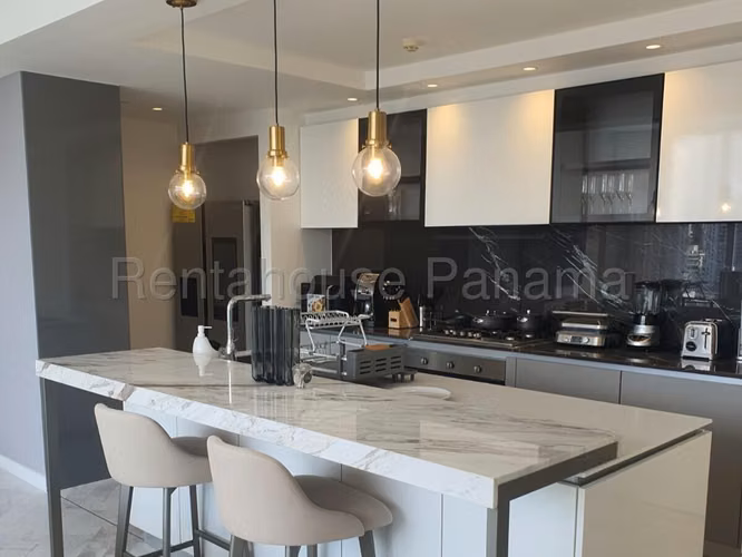 Alquiler de Apartamento en Marbella Ph Wanders & Yoo ANL