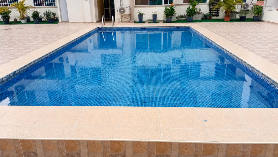 SE VENDE APARTAMENTO EN SANTA ELENA - PH ELAINE