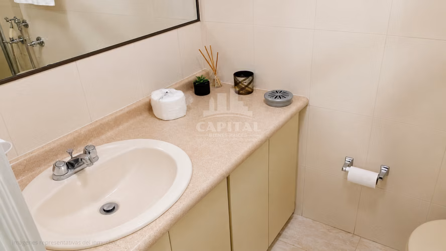 SE VENDE APARTAMENTO EN SANTA ELENA - PH ELAINE