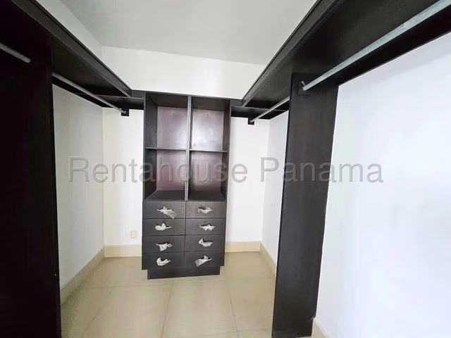 Venta Apartamento Breeze Costa del Este 26YCG4081