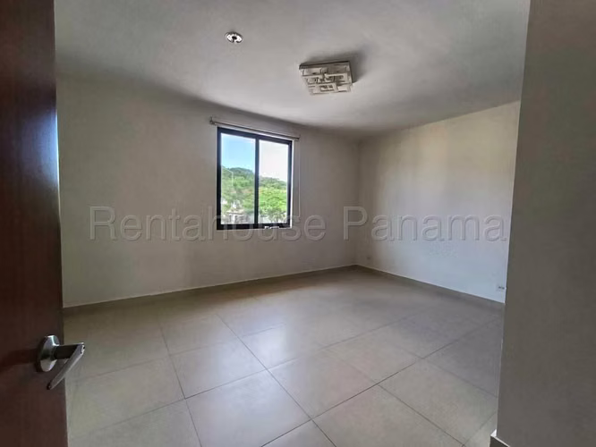 Alquiler de Casa en Panama Pacifico River Valley ANL