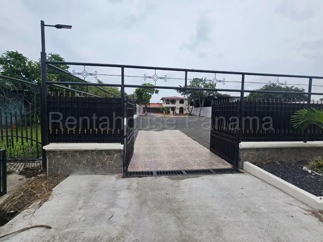 Venta de Casa en Don Bosco Villa las Acacias ANL - Imagen 18