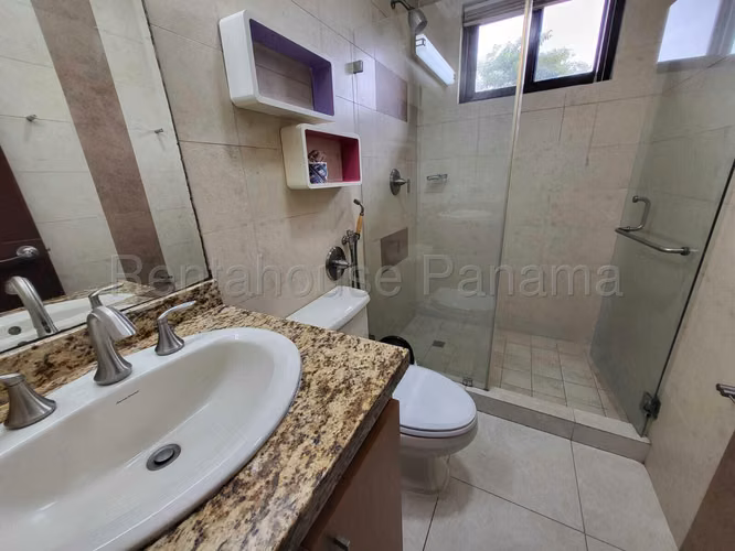 Venta de Casa en Clayton Embassy Club ANL - Imagen 7