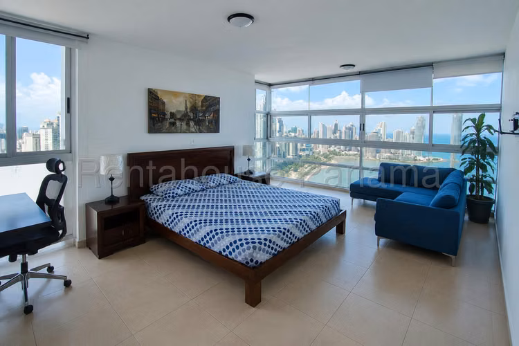 Alquiler de Apartamento en Avenida Balboa Ph White Tower NS