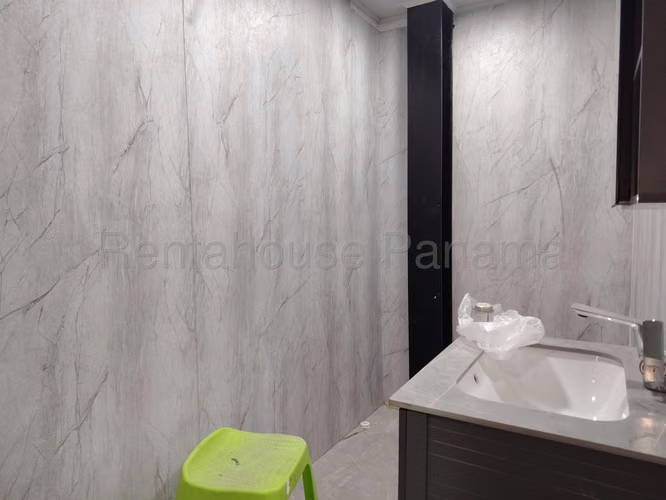 Venta de Local en Colon Local Zona Libre NS