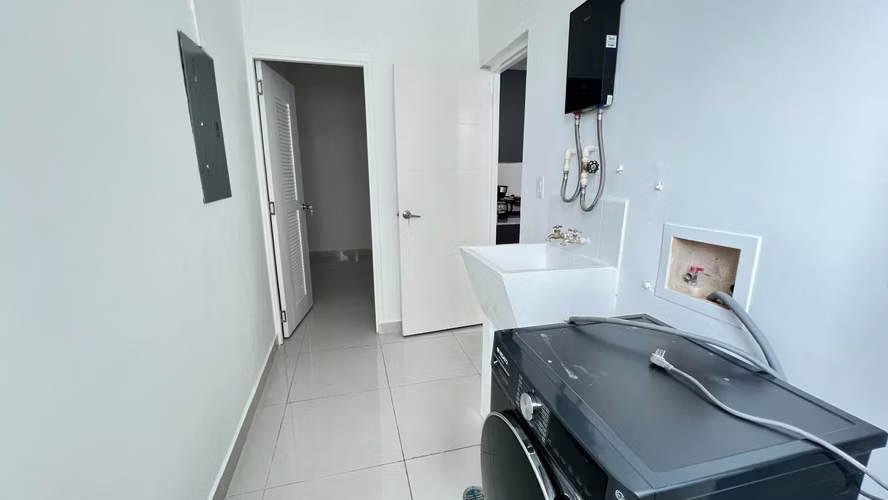 Oportunidad Apartamento PH Teus Tower  Carrasquilla San Francisco  - Amoblado - Imagen 7